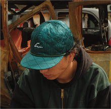 Cargar imagen en el visor de la galería, C Green 6 Panel Satín